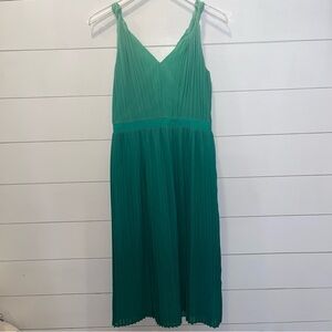 Banana Republic Pleated Green Ombre Midi Sleeveless Dress Womens Size 4 NWT
